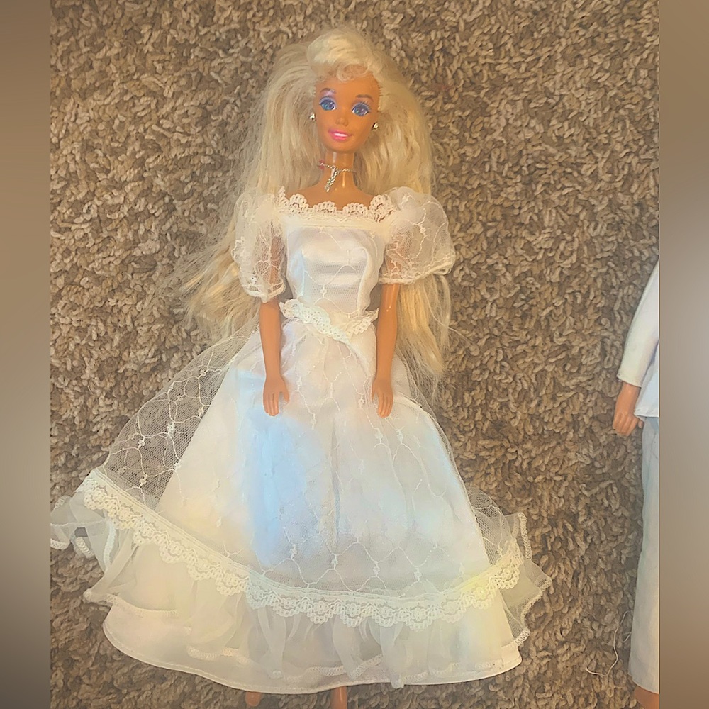Vintage Barbie Doll with bride dress 80s 90s